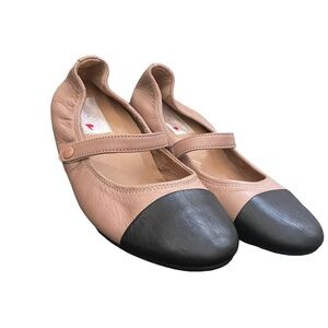 Lanvin ballerina flats Lanvin girls flat shoes with strap size 1 girls